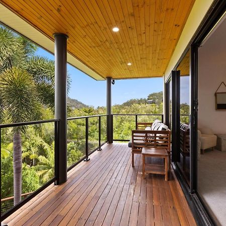 The Palms On Hamilton Island Villa Exterior photo